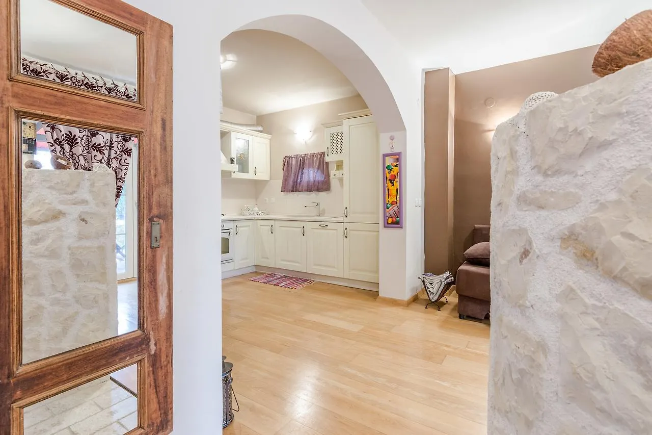 Apartment Jeger Povljana