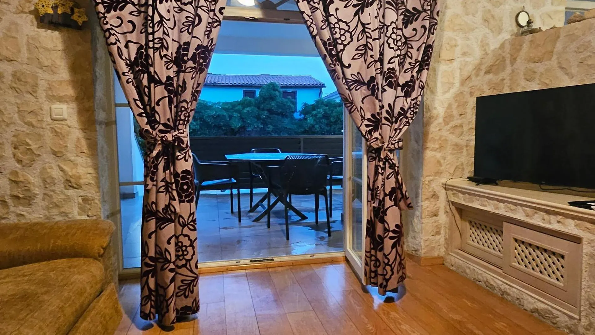 Apartment Jeger Povljana 0*,  Croatia